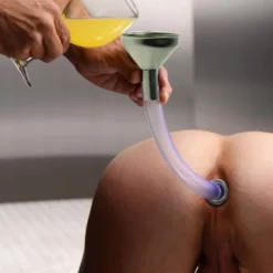 Kiotos Steel Bring The Steel To Enema Play With The Funnel And Large Plug -Fetisj Mode Accessoires Winkel kiotos steel ass funnel with anal plug 23879 1