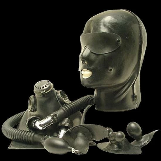 Multifunctioneel Latex Masker MFM11 Van Studio Gum 1 Multifunctioneel Latex Masker MFM11 Van Studio Gum